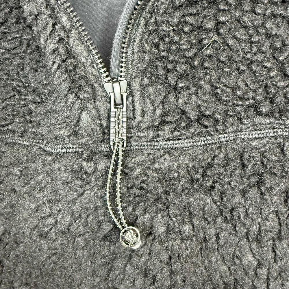 Lululemon black sherpa scuba size‎ M/L